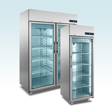 Refrigerated cabinets with glass door